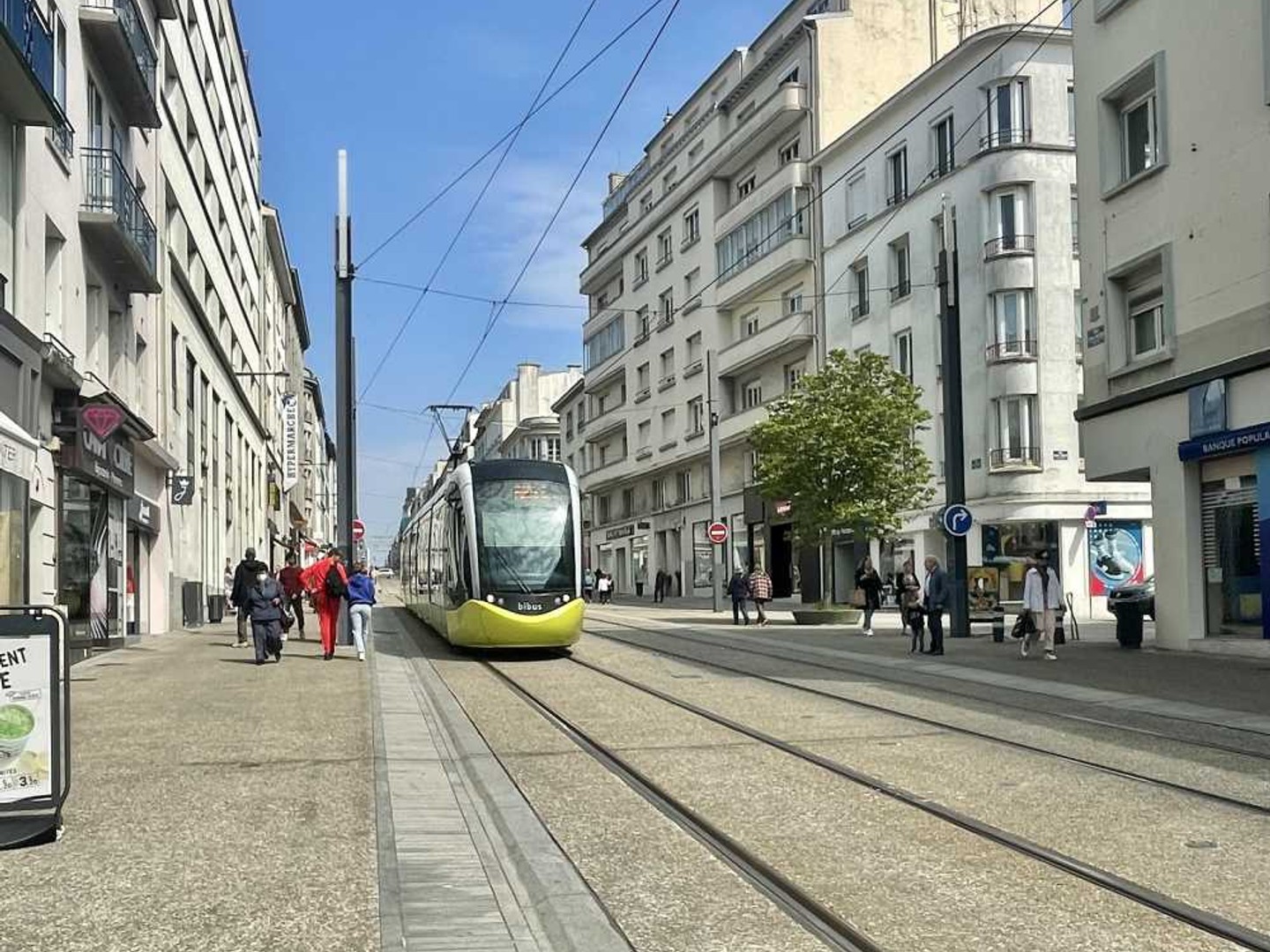 CESSION FONDS DE COMMERCE BREST HYPER CENTRE VILLE - 41 M² ENVIRON - BREST HYPER-CENTRE