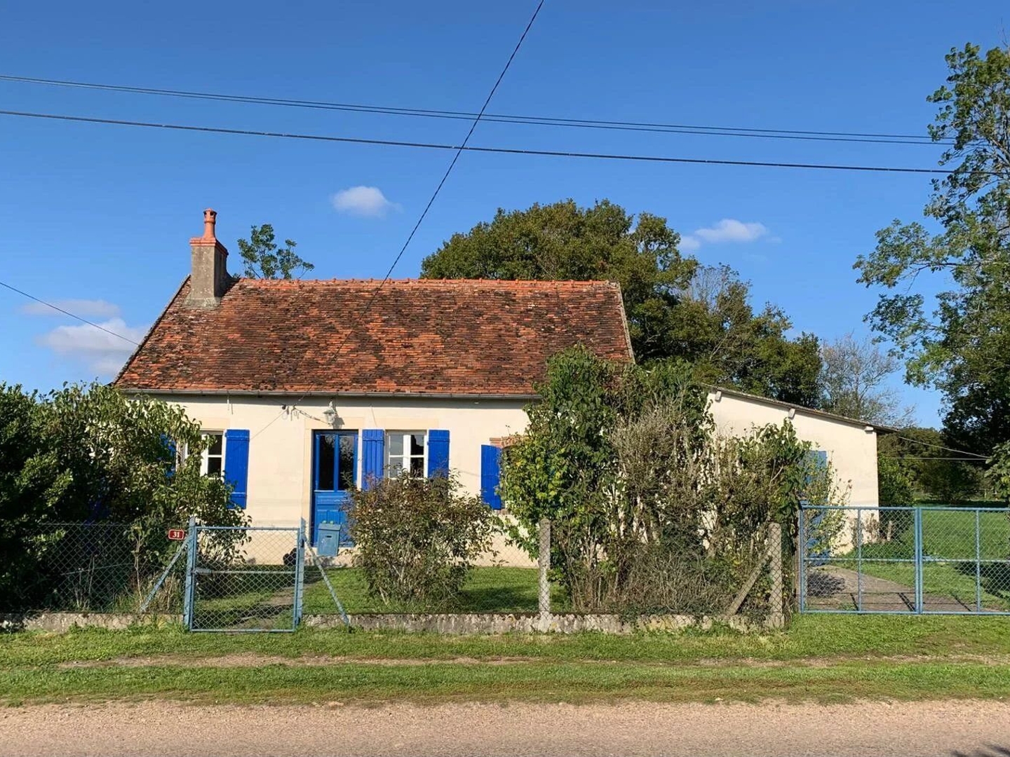 Maison à vendre - 2 pièces - 74m2 - Montigny-Sur-Canne (58340)