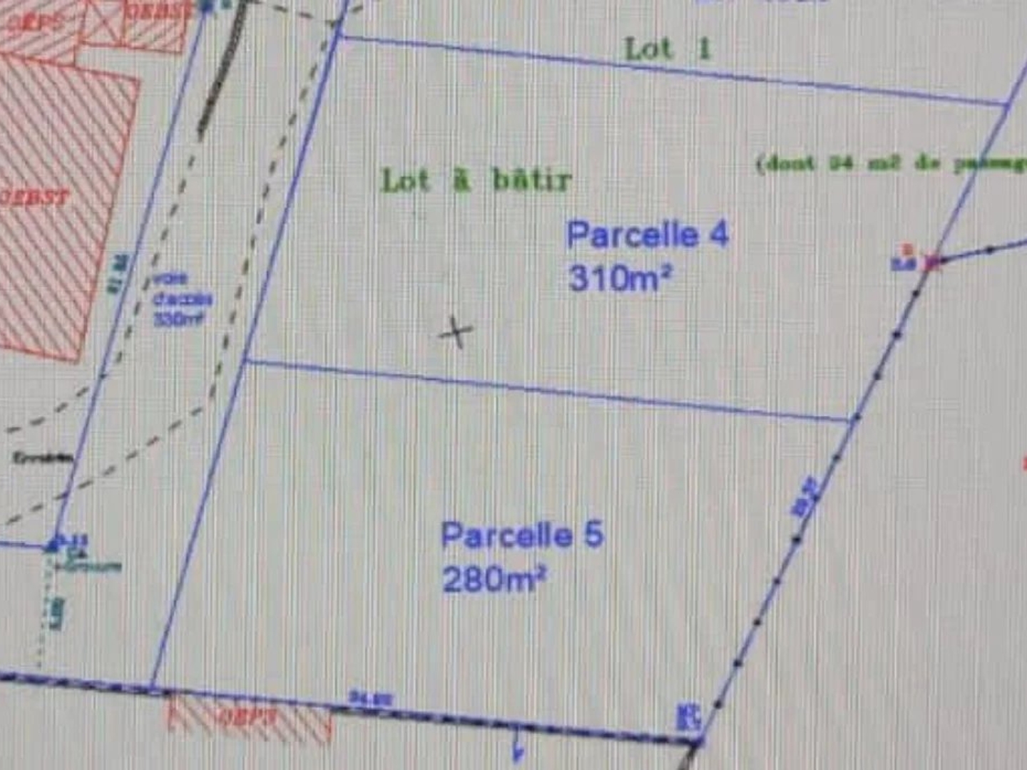 Magnifique terrain Plat de 600 m²