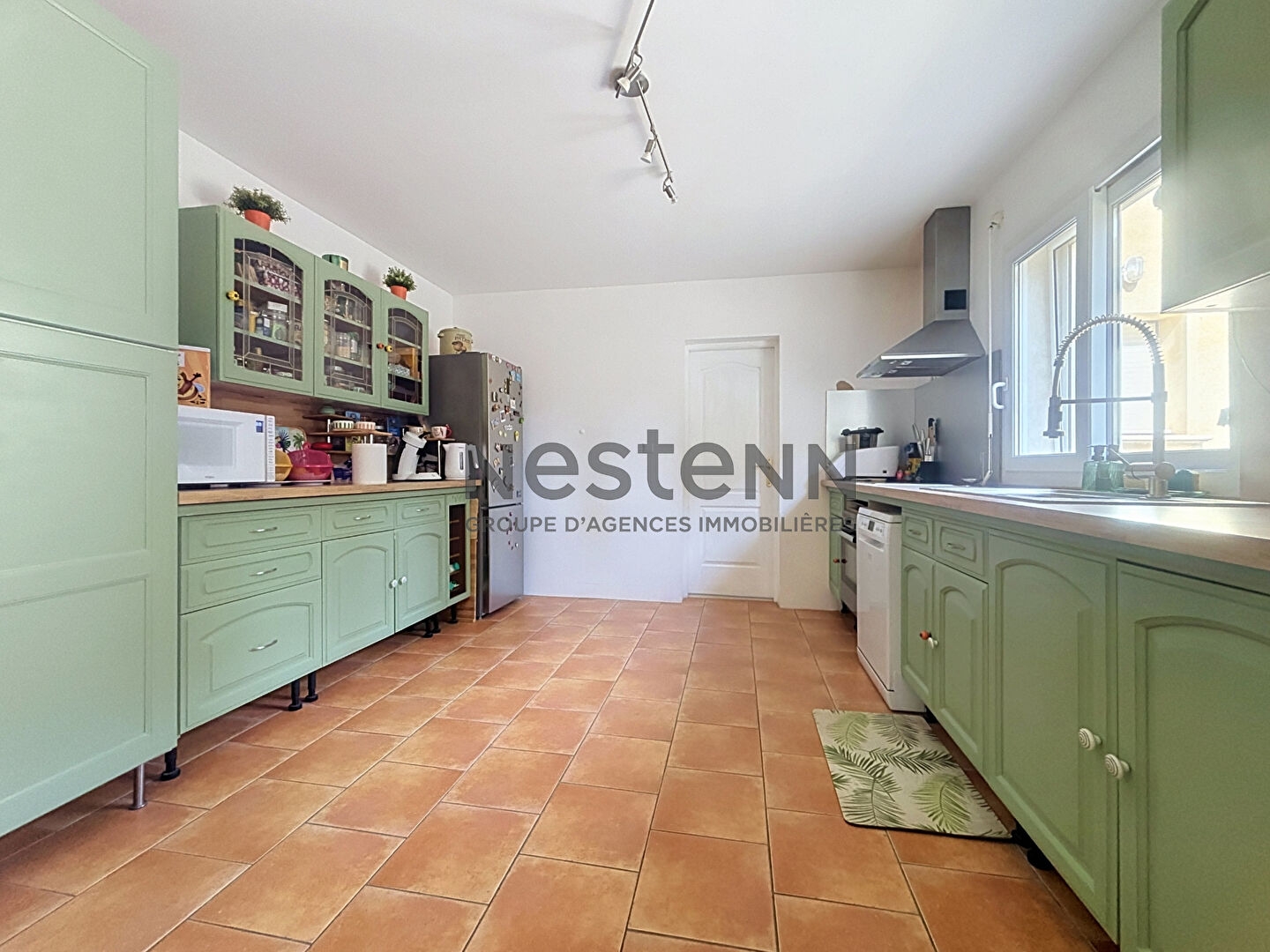 Maison à vendre - 6 pièces - 163m2 - Bollène (84500)