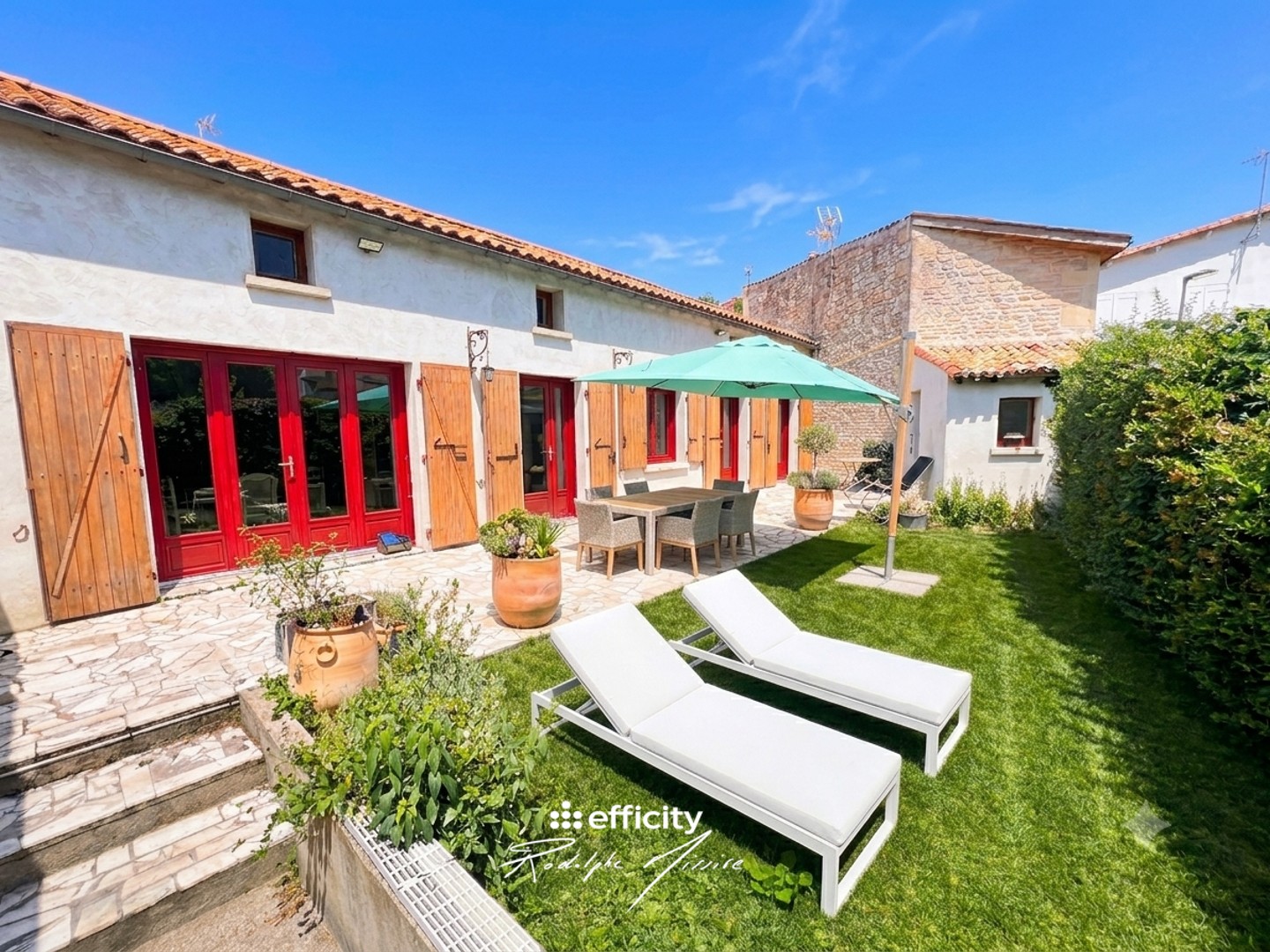 Maison à vendre - 4 pièces - 115m2 - Chef-Boutonne (79110)