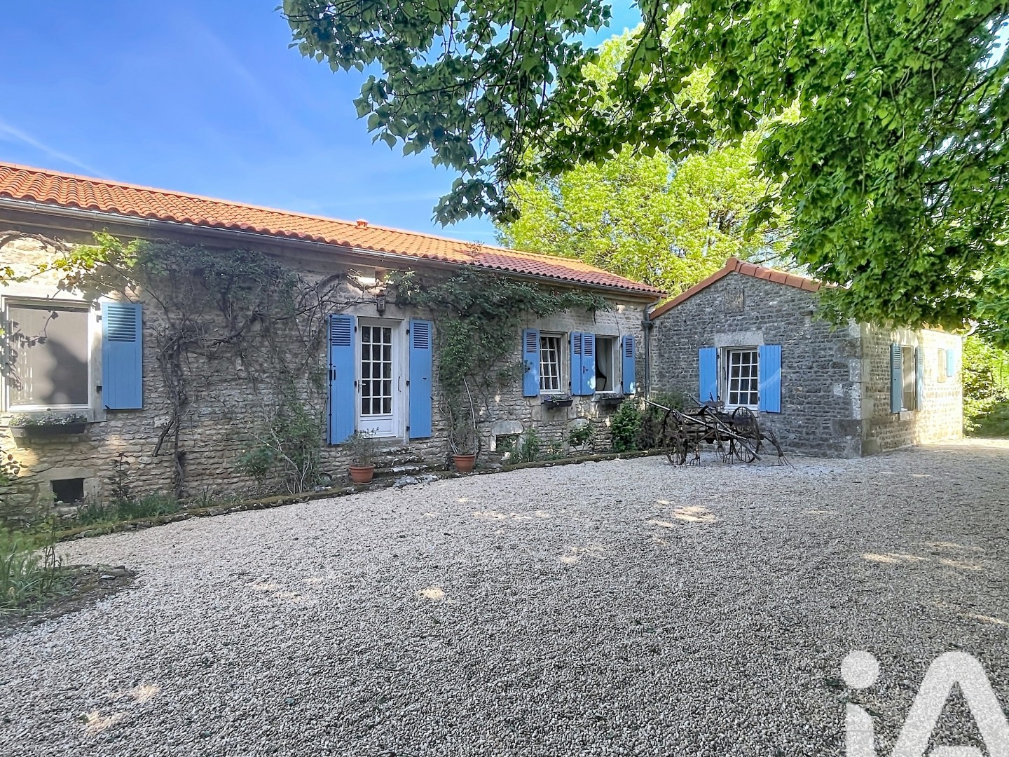 Maison 8 pièces 223 m²