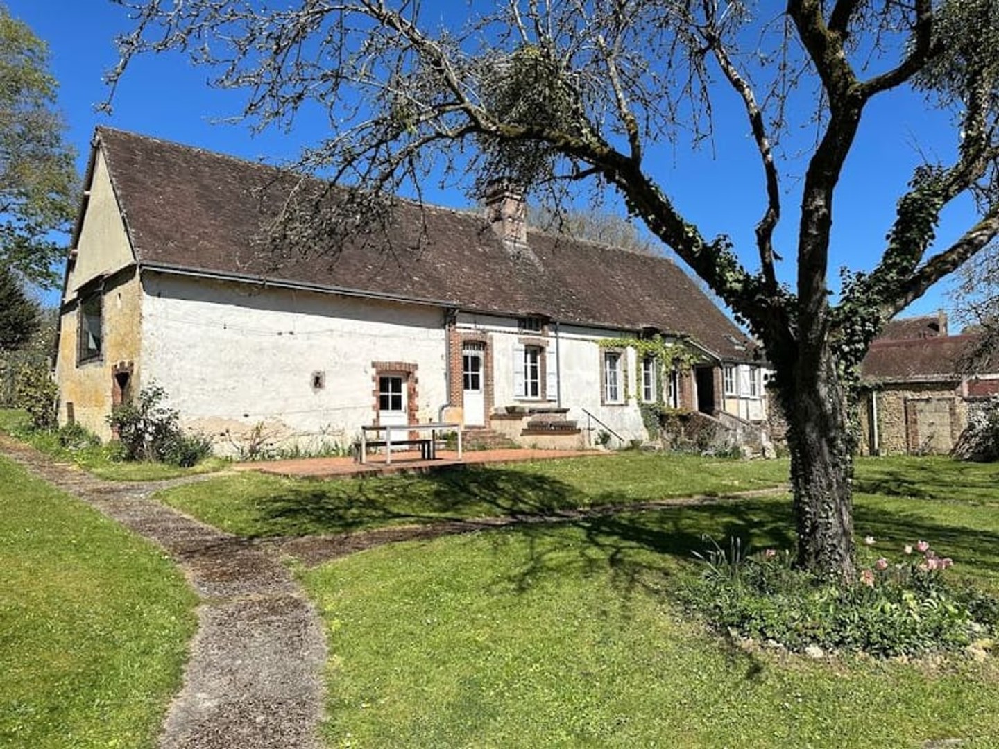 Maison à vendre - 1783m2 - Maillebois (28170)
