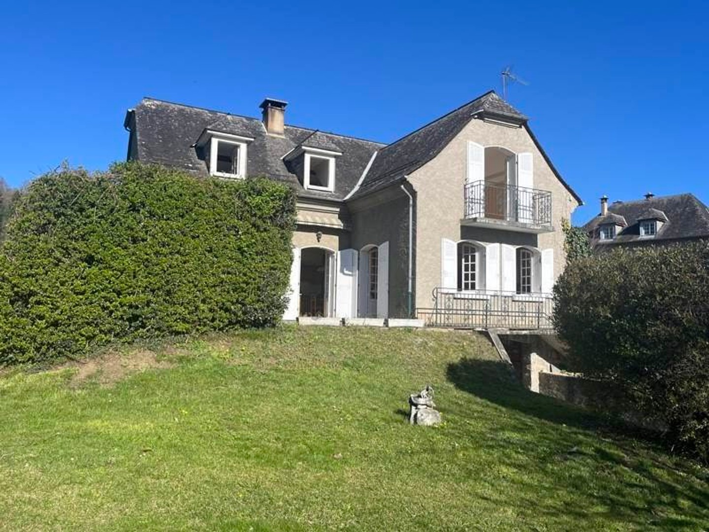 Maison 8 pièces 183 m²