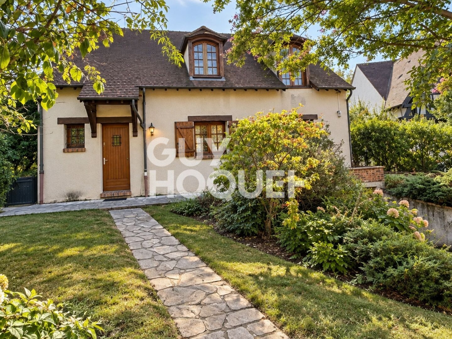 Maison familiale 5 pièces - Le Plessis-Trévise - 142 m² - Terrain 620 m²