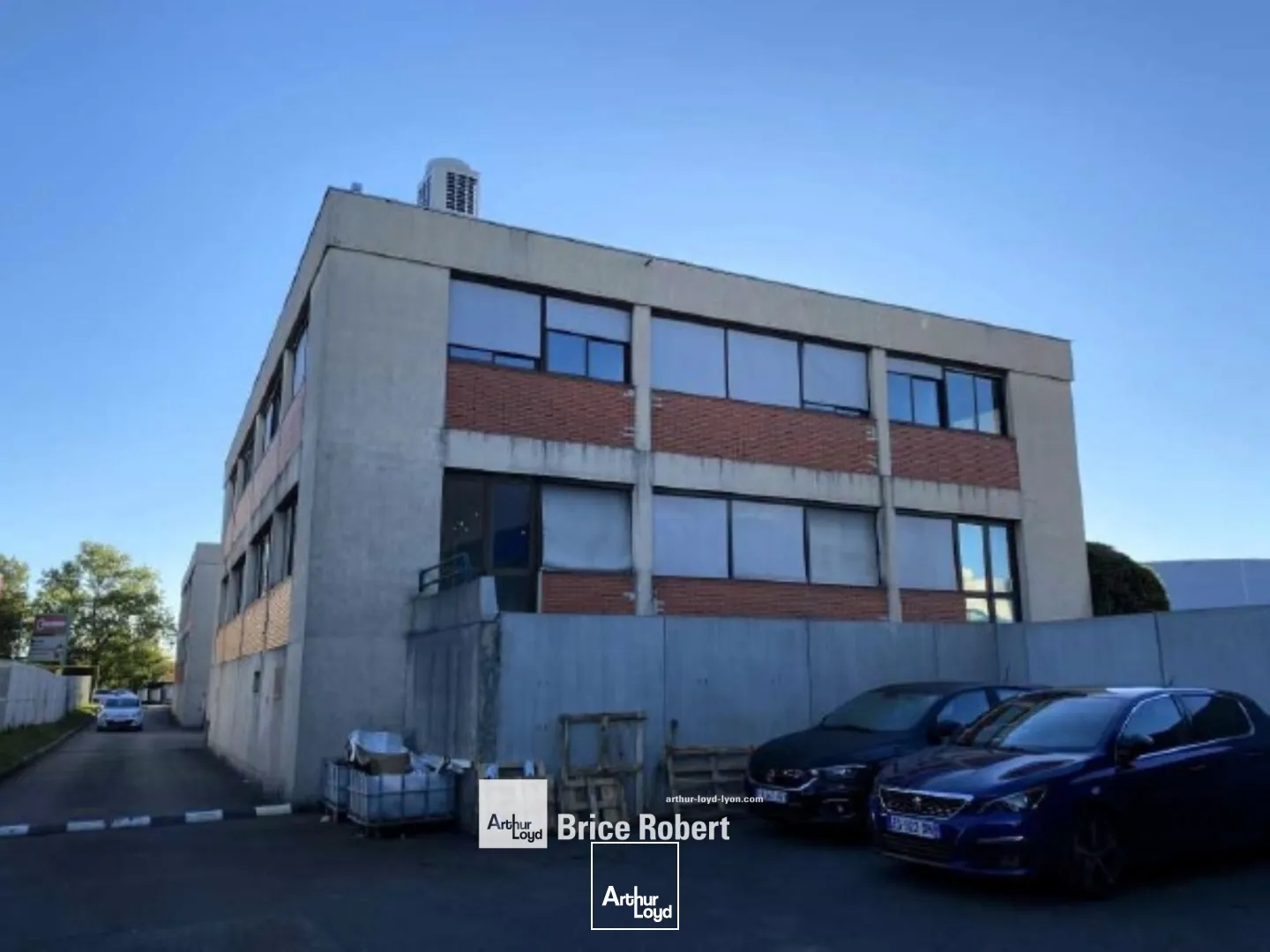 Bureaux à vendre - 627m2 - Limonest (69760)