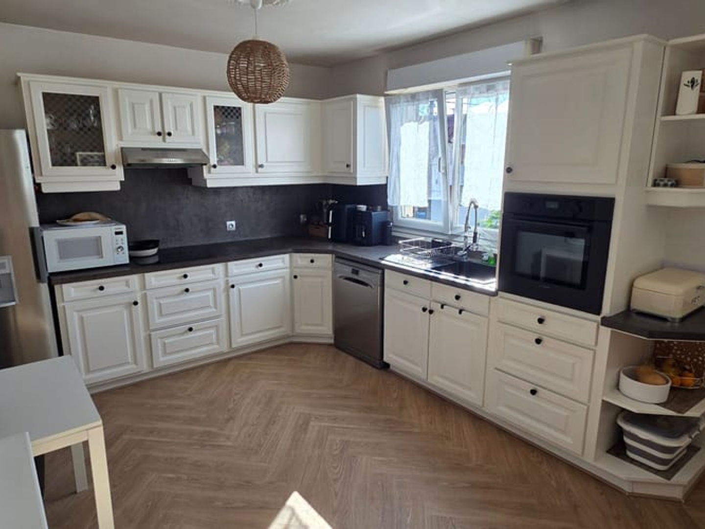 Appartement à vendre - 7 pièces - 146m2 - Tremblay-En-France (93290)