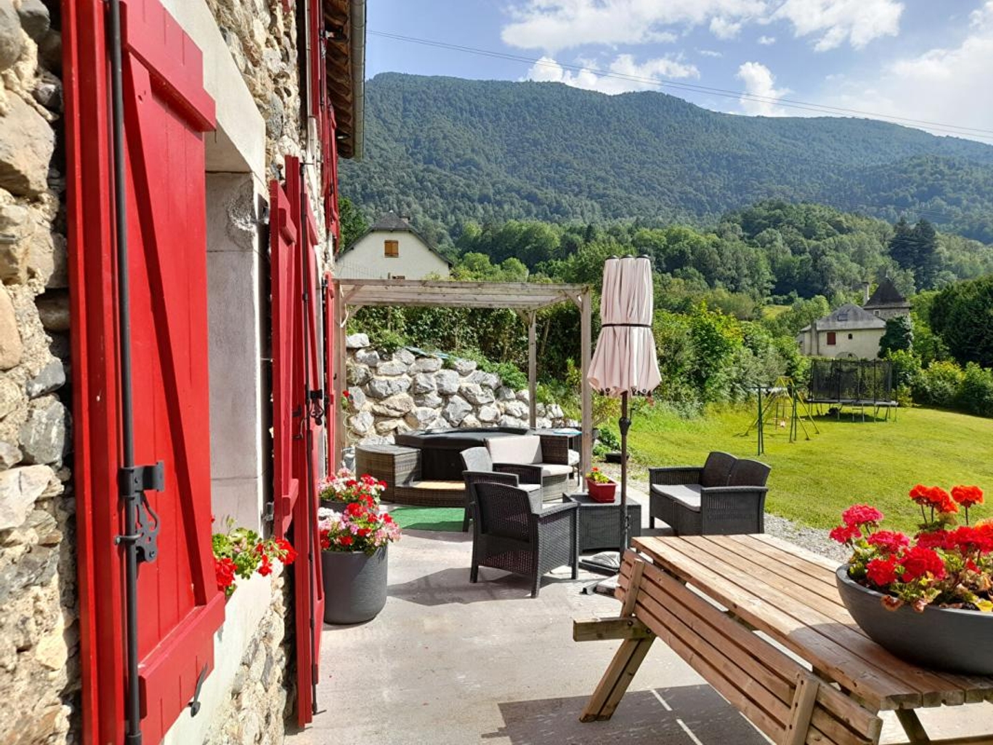 Maison à vendre - 6 pièces - 151m2 - Laruns (64440)