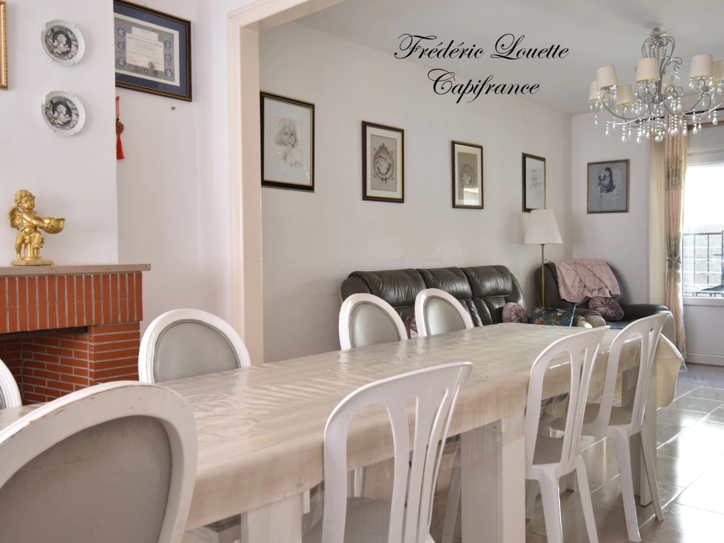 Maison 9 pièces 218 m²