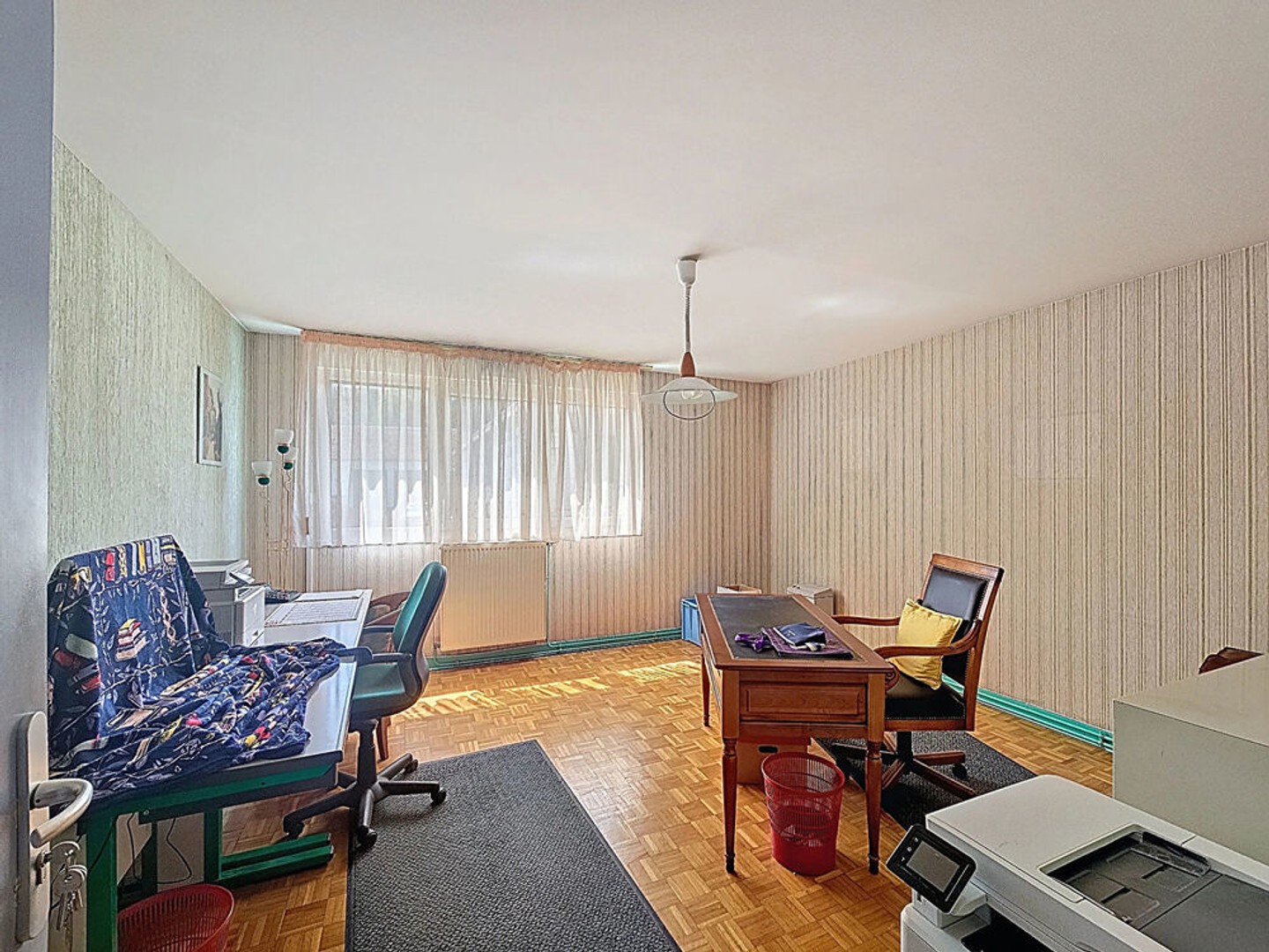 F3 EN REZ-DE-CHAUSSEE AU CENTRE VILLE - BAR LE DUC