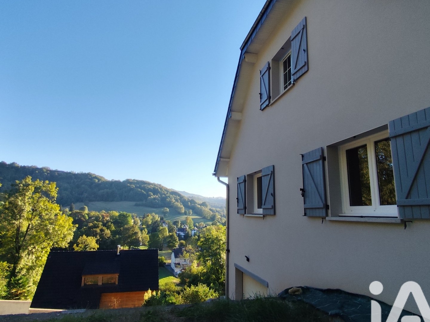 Maison à vendre - 5 pièces - 88m2 - Rébénacq (64260)
