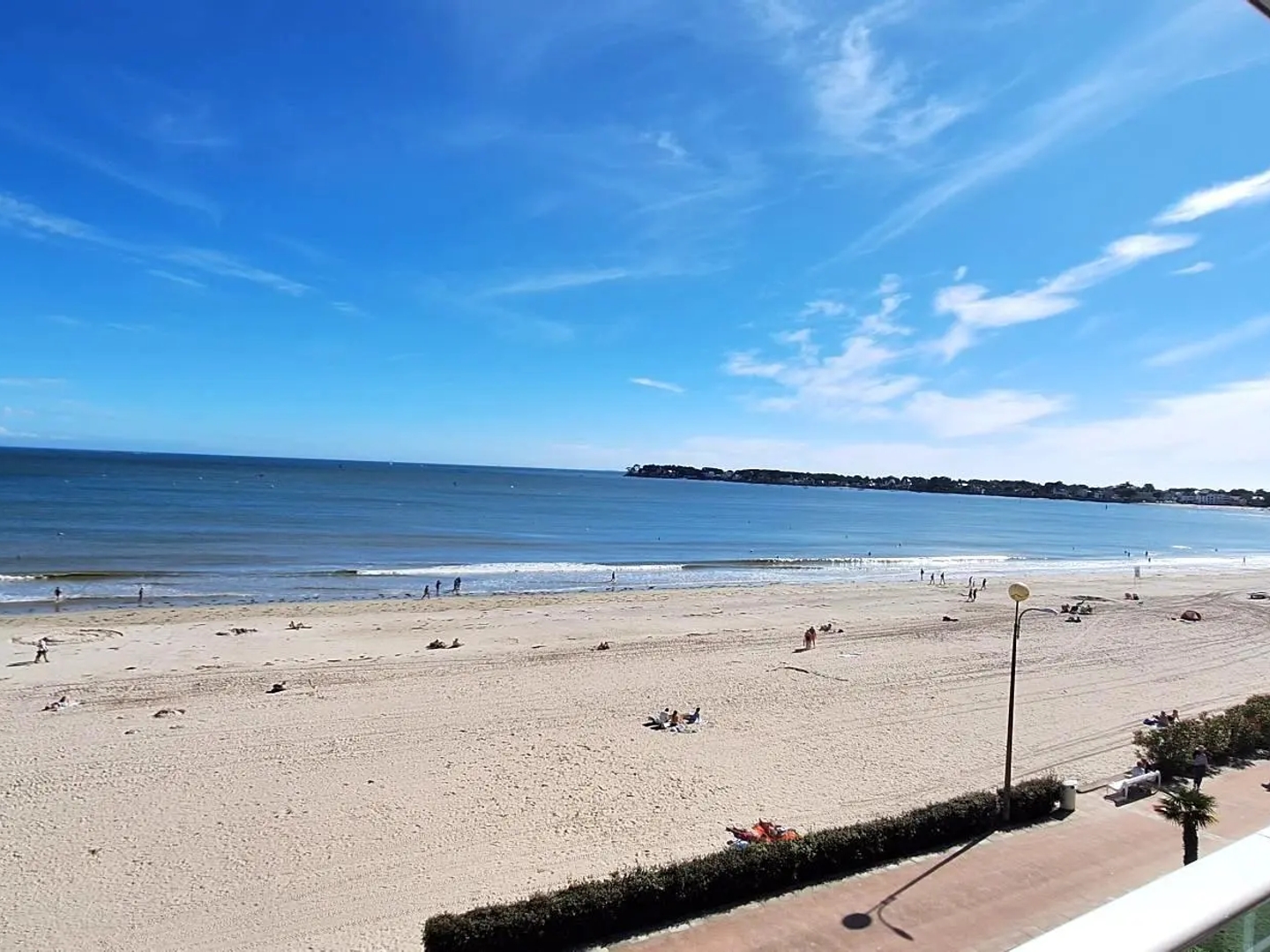 Parking / garage / box à vendre - 64m2 - La Baule-Escoublac (44500)