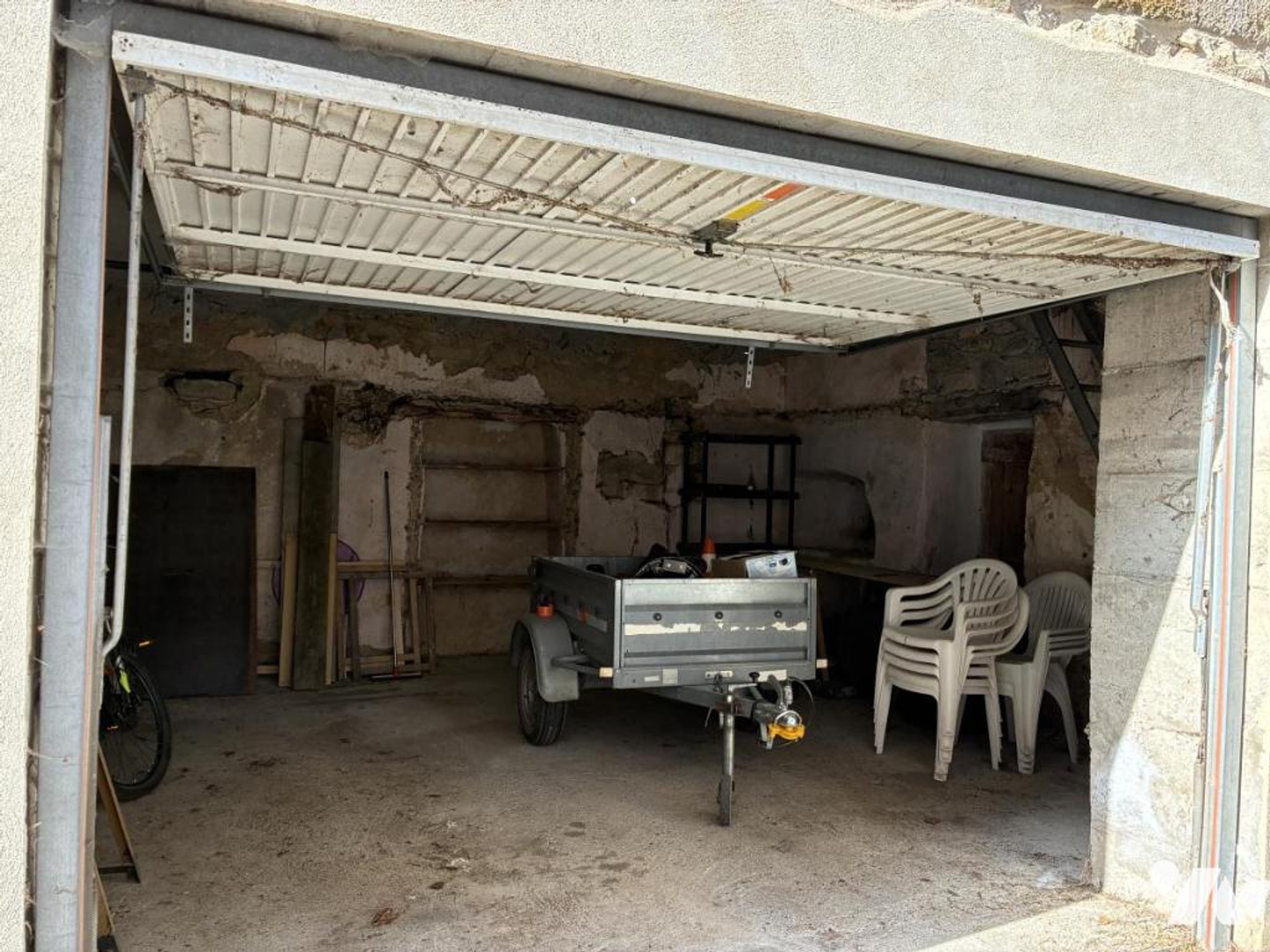 Parking / garage / box à vendre - 69m2 - Saint-Jean-D'alca... (12250)