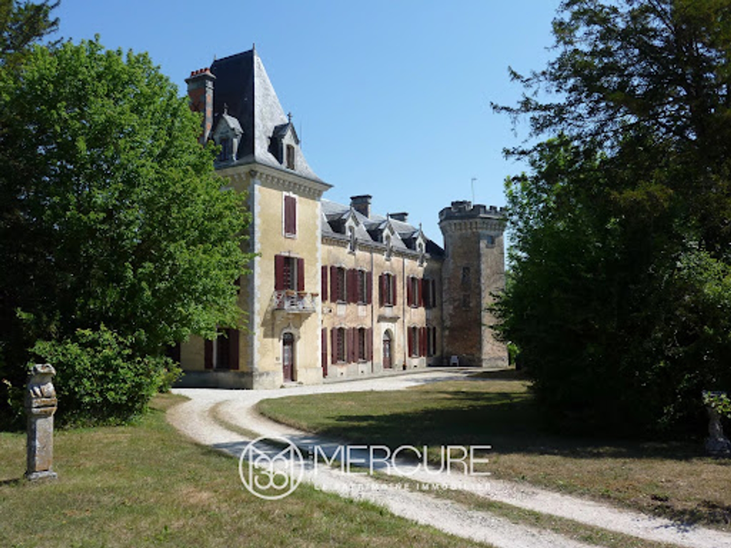 Château 20 pièces 575 m²