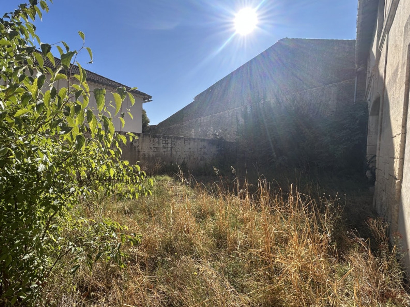 Terrain à vendre - 343m2 - Calvisson (30420)