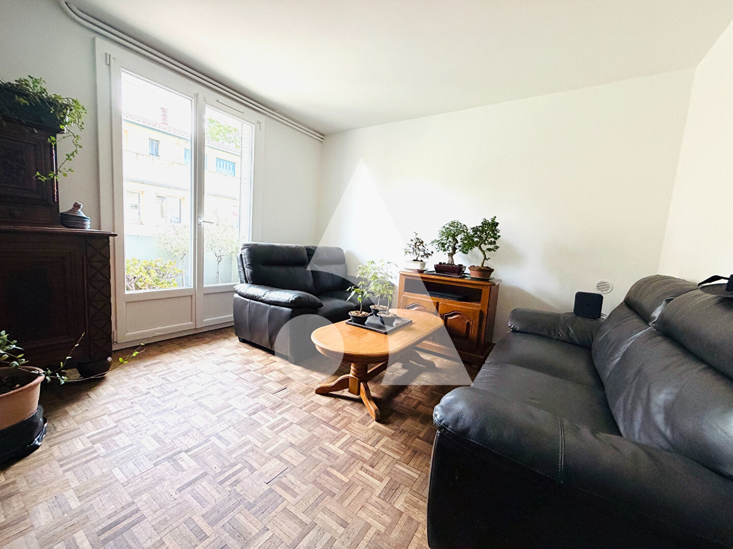 Appartement 3 pièces de 61 m2 avec cellier ( loué )