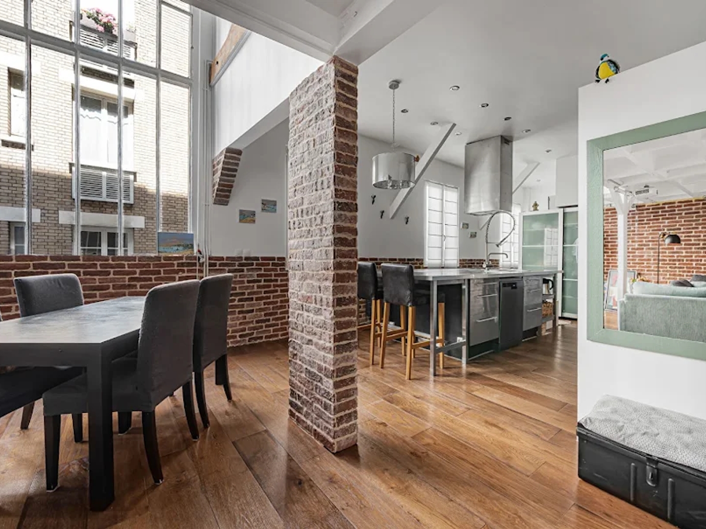 Locaux à vendre - 4 pièces - 149m2 - Paris 14e (75014)