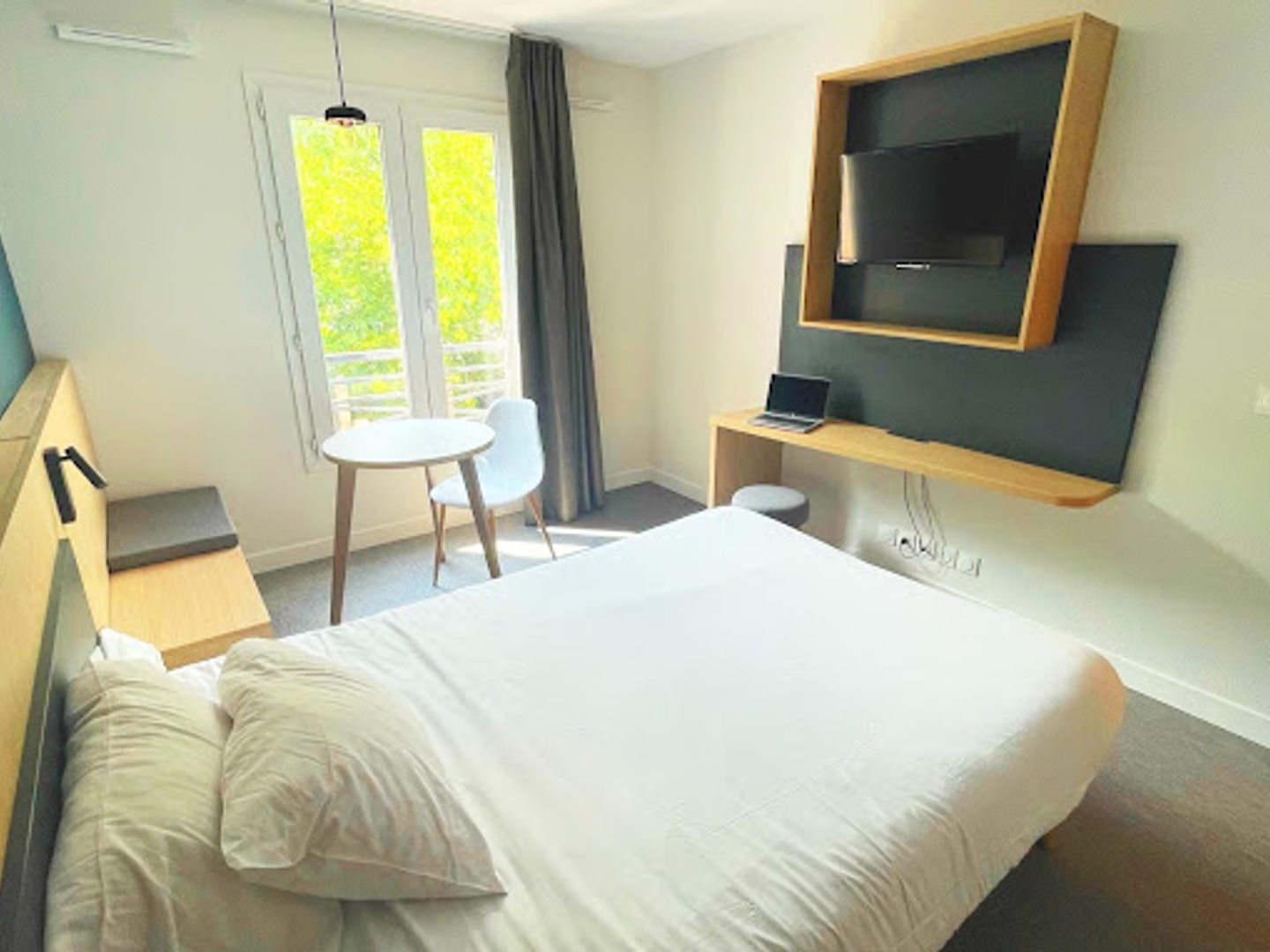 Appartement à vendre - 1 pièce - 20m2 - Saint-Maurice-Sai... (28240)
