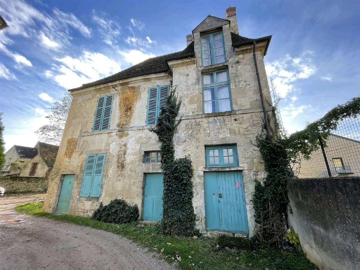 Maison 240 m²