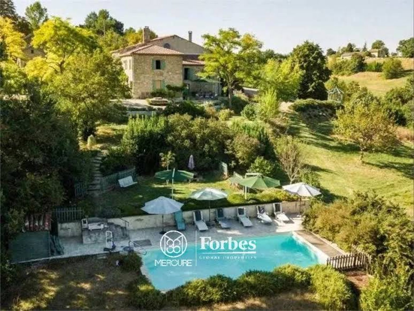 Propriété 9 pièces 400 m²