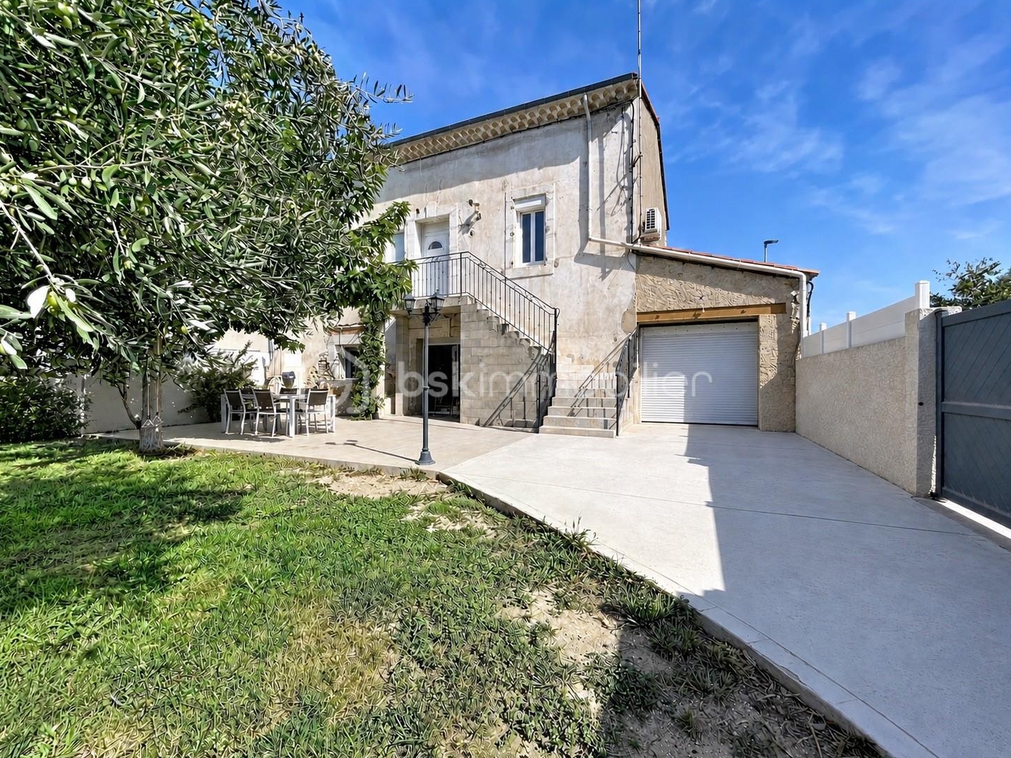 Maison à vendre - 5 pièces - 180m2 - Montady (34310)