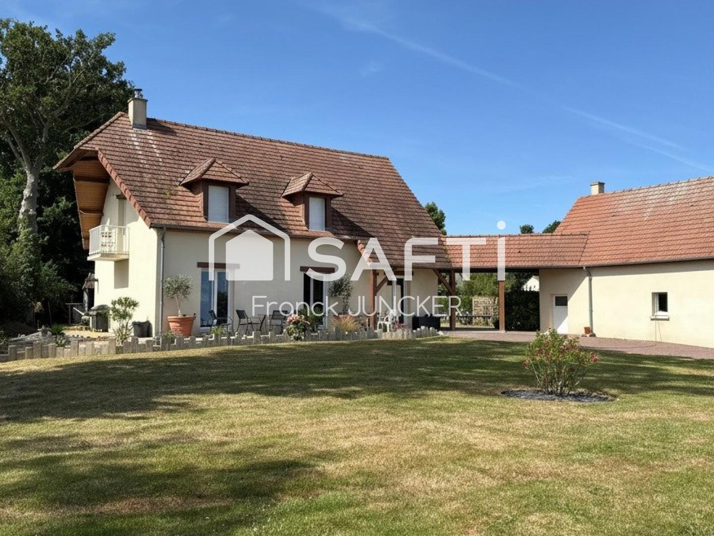 Deux maisons + deux terrains : idéal famille ou investisseur