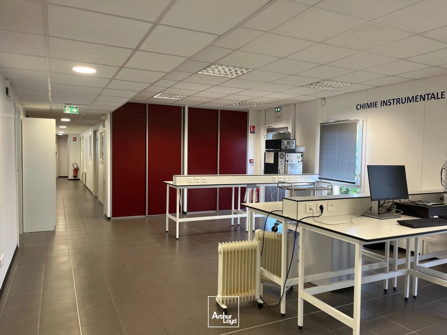BUREAUX A VENDRE - NEUILLY EN THELLE