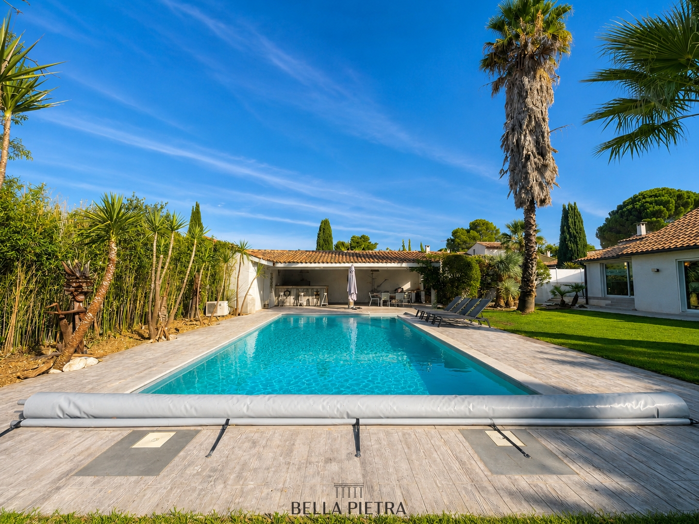 Maison à vendre - 5 pièces - 180m2 - Sussargues (34160)