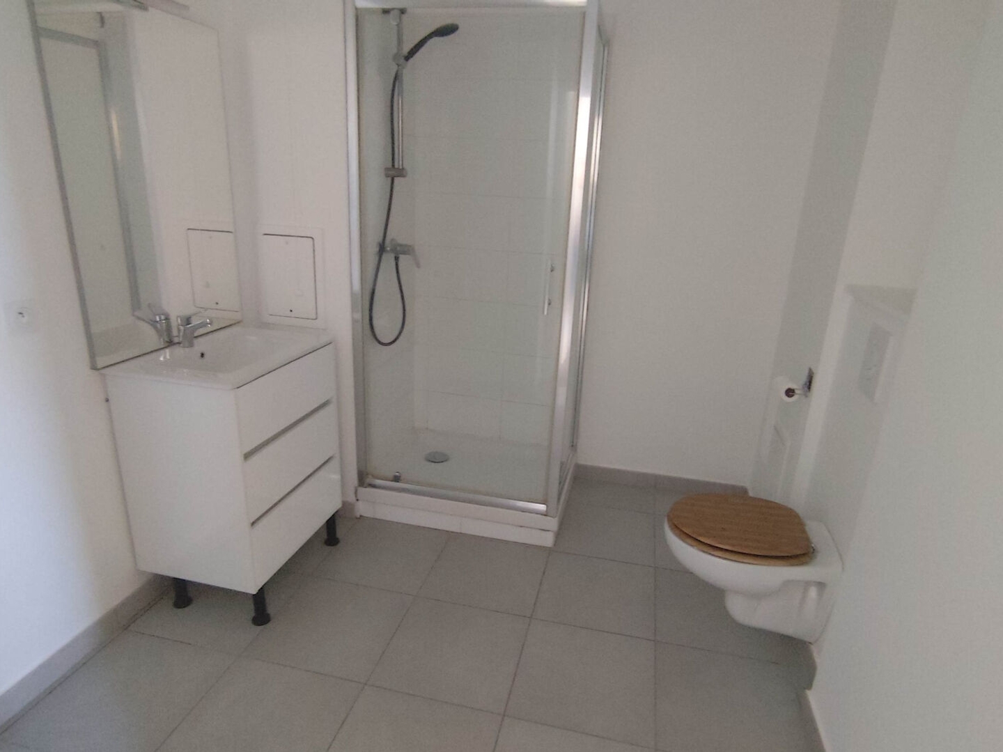 Appartement à vendre - 2 pièces - 41m2 - Cormeilles-En-Par... (95240)