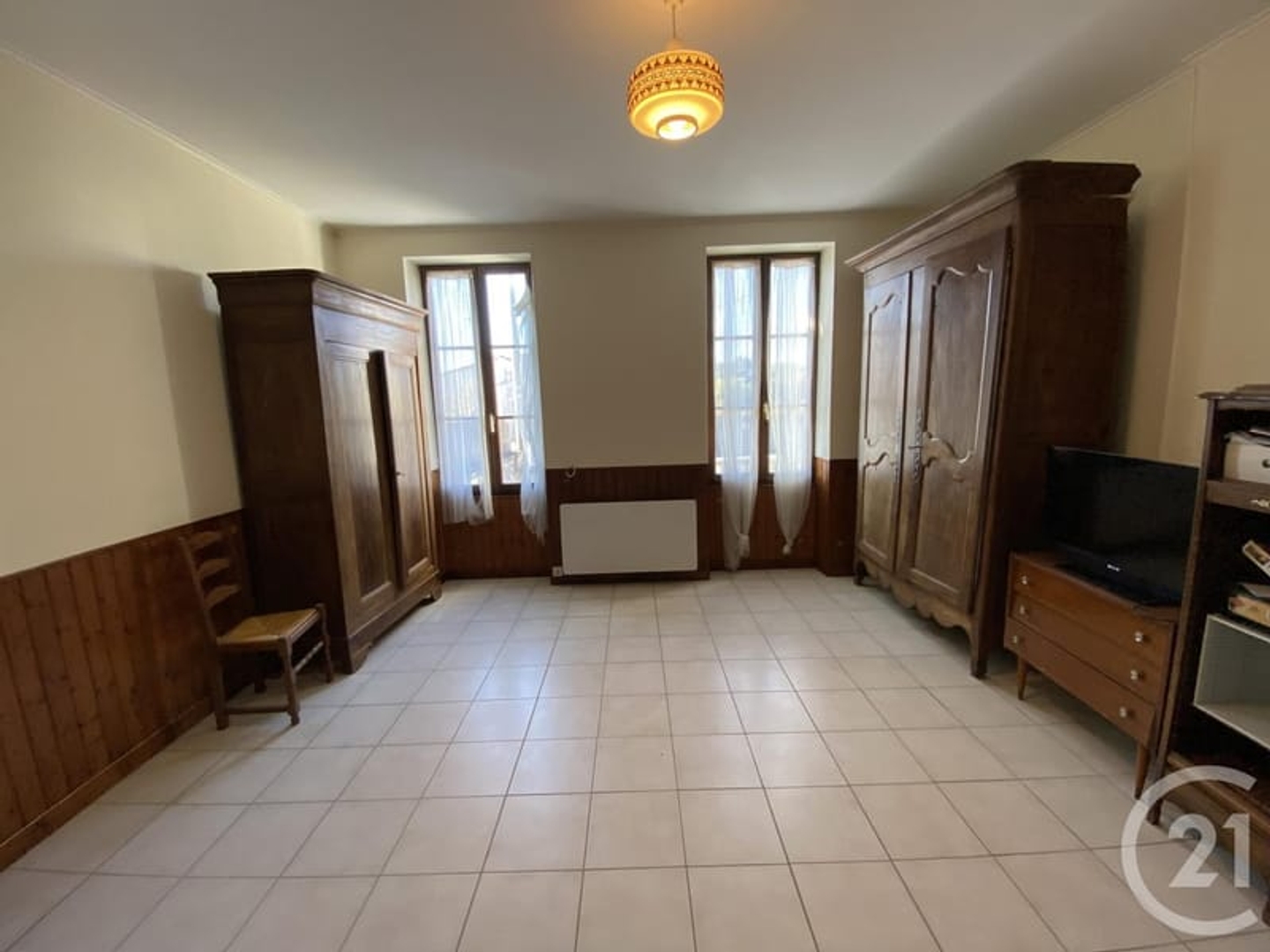 Maison à vendre - 3 pièces - 98m2 - Saint-Pierre-D'ol... (17310)