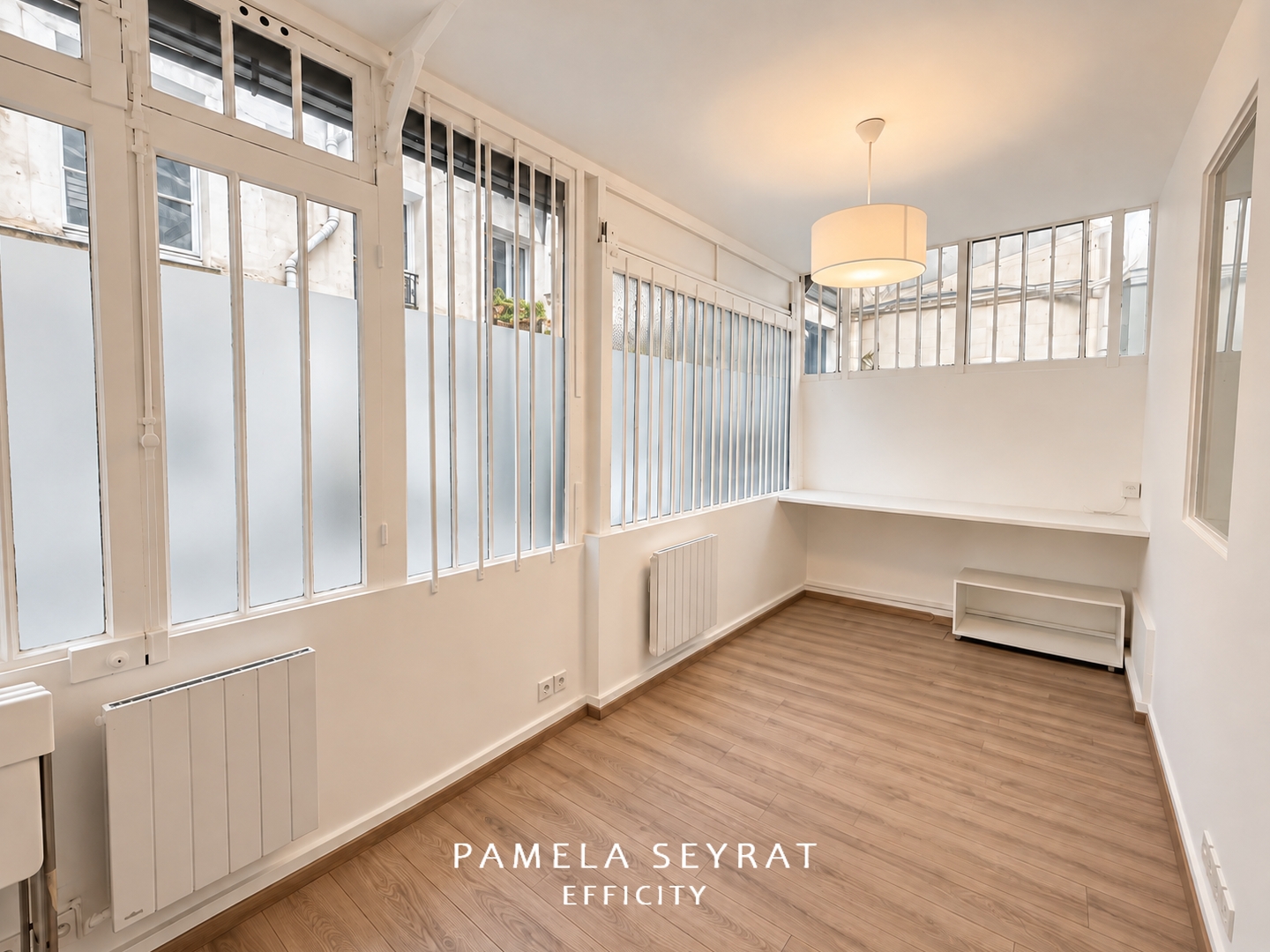 Appartement à vendre - 1 pièce - 64m2 - Paris 11e (75011)