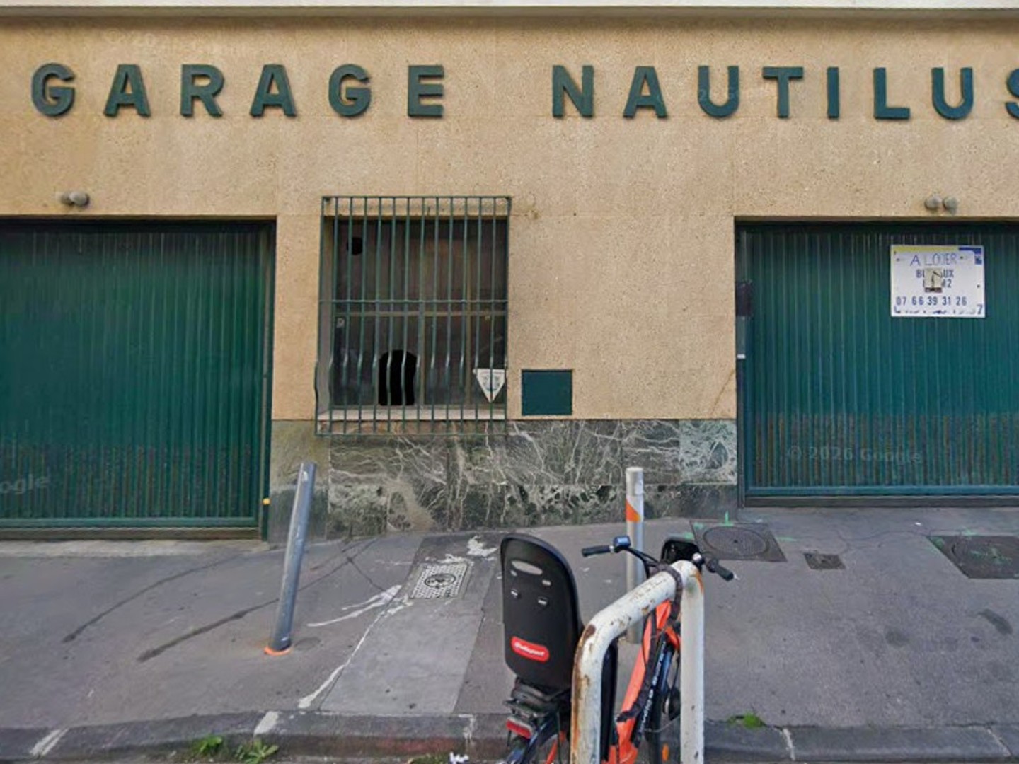 Place de Parking Coteau