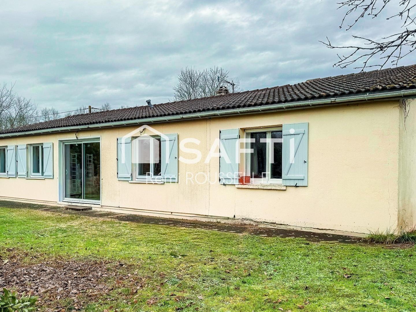 Maison à vendre - 4 pièces - 116m2 - Saint-Sulpice-Et-... (33450)