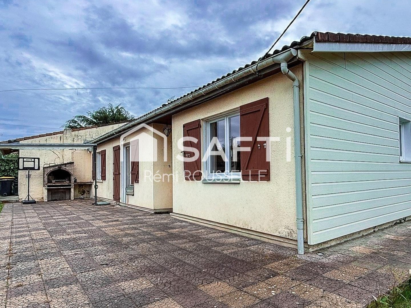 Maison à vendre - 4 pièces - 116m2 - Saint-Sulpice-Et-... (33450)