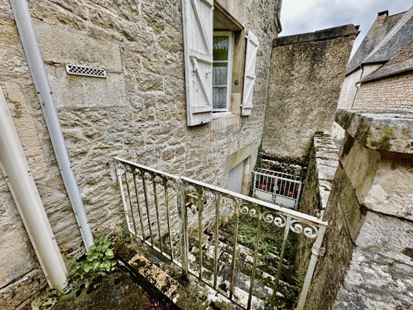 Maison à vendre - 6 pièces - 150m2 - Cressensac-Sarrazac (46600)