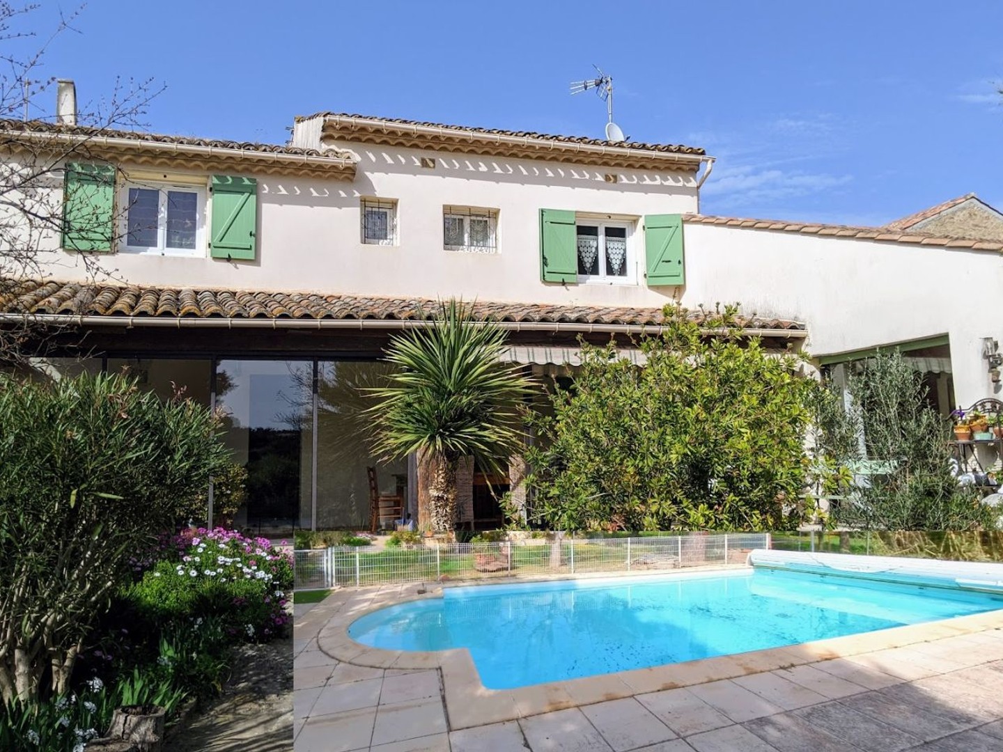 Maison de village indépendante (168 m²) avec 4 chambres