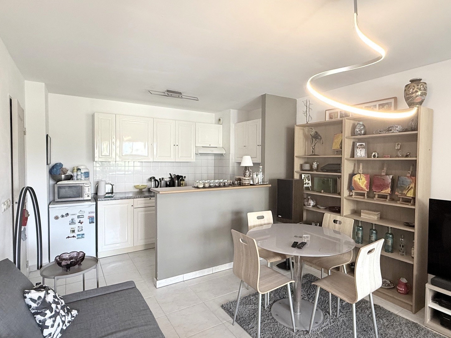 Appartement à vendre - 2 pièces - 43m2 - Marseille 8e (13008)