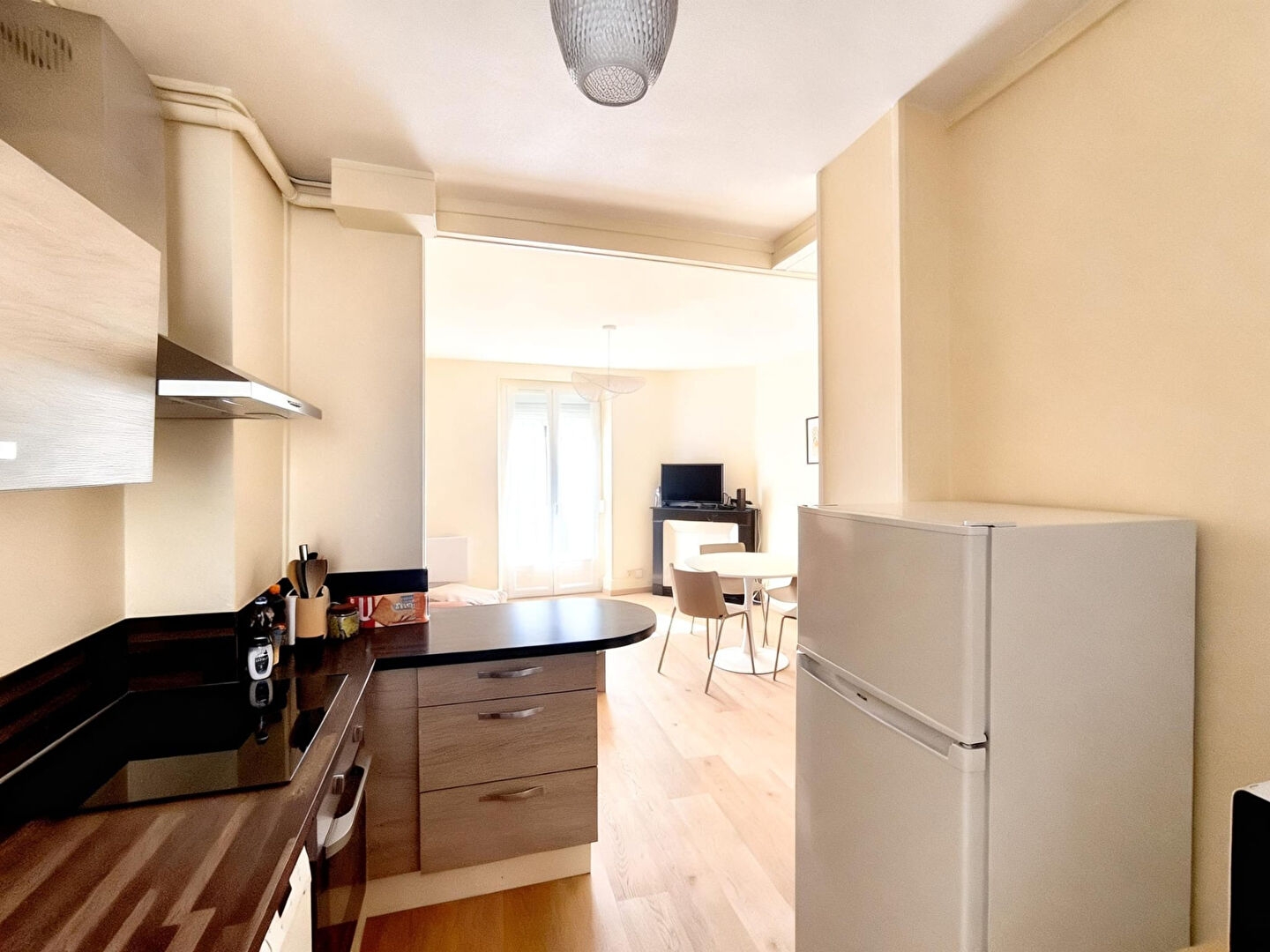 HYPER-CENTRE ? IMMEUBLE MIXTE À FORT POTENTIEL 120 000 €
