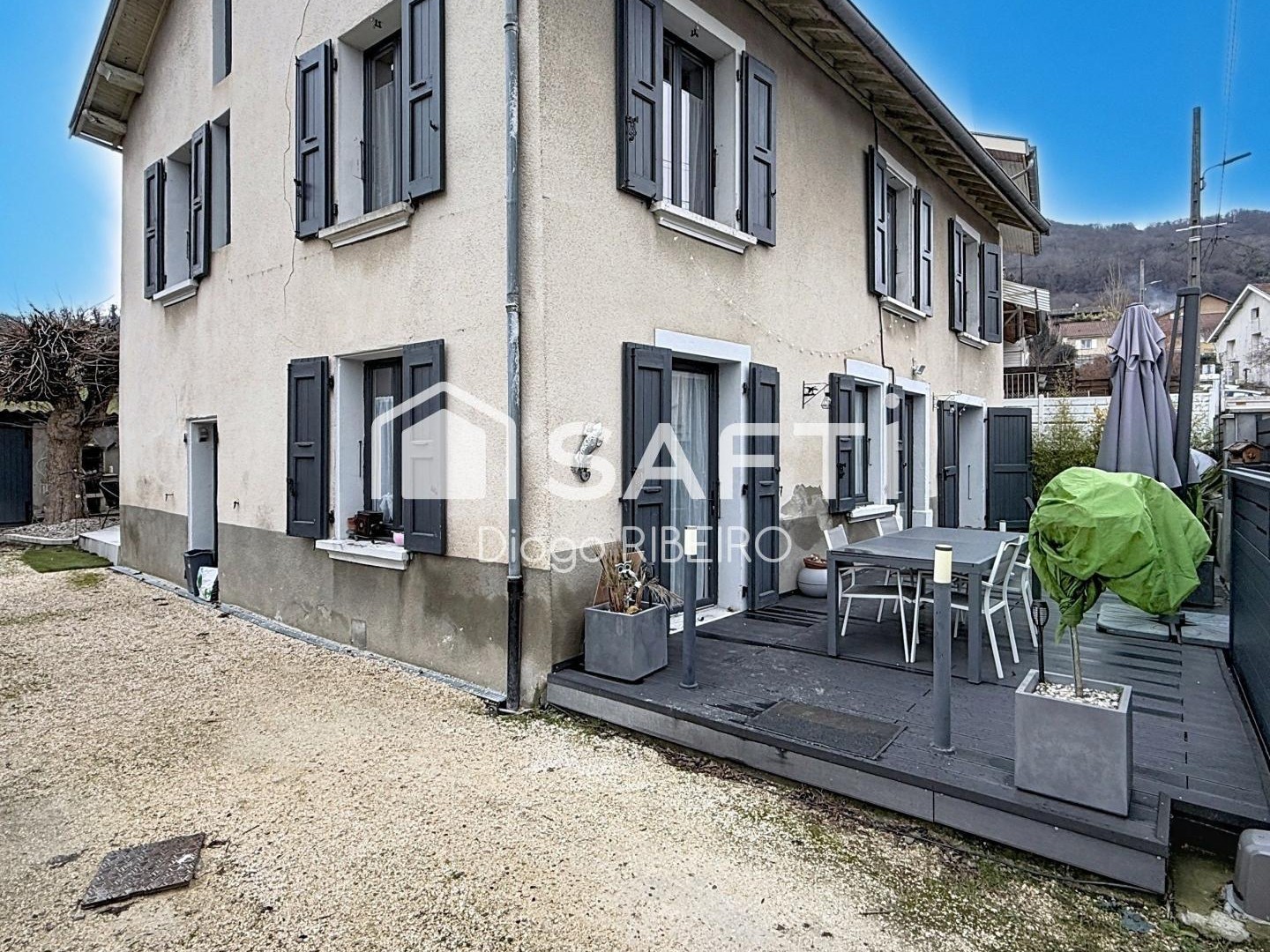 Maison - 5 pièces - 134m²