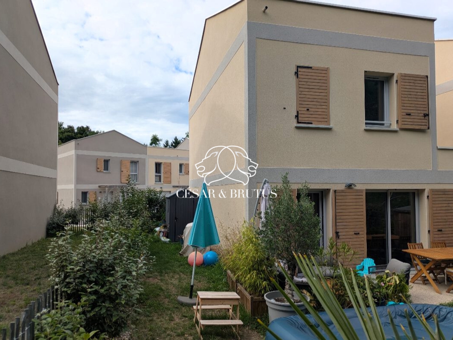 Maison à vendre - 4 pièces - 84m2 - Fontaines-Saint-M... (69270)