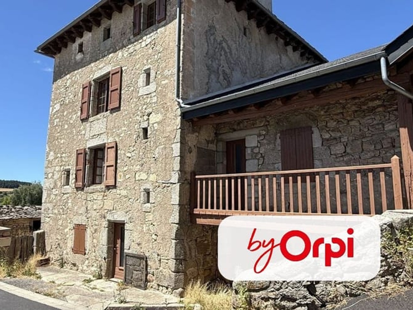 Maison 8 pièces 240 m²