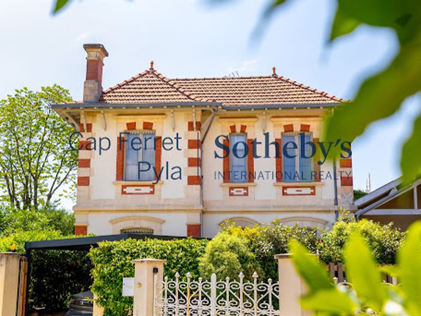 Maison à vendre - 6 pièces - 185m2 - Arcachon (33120)