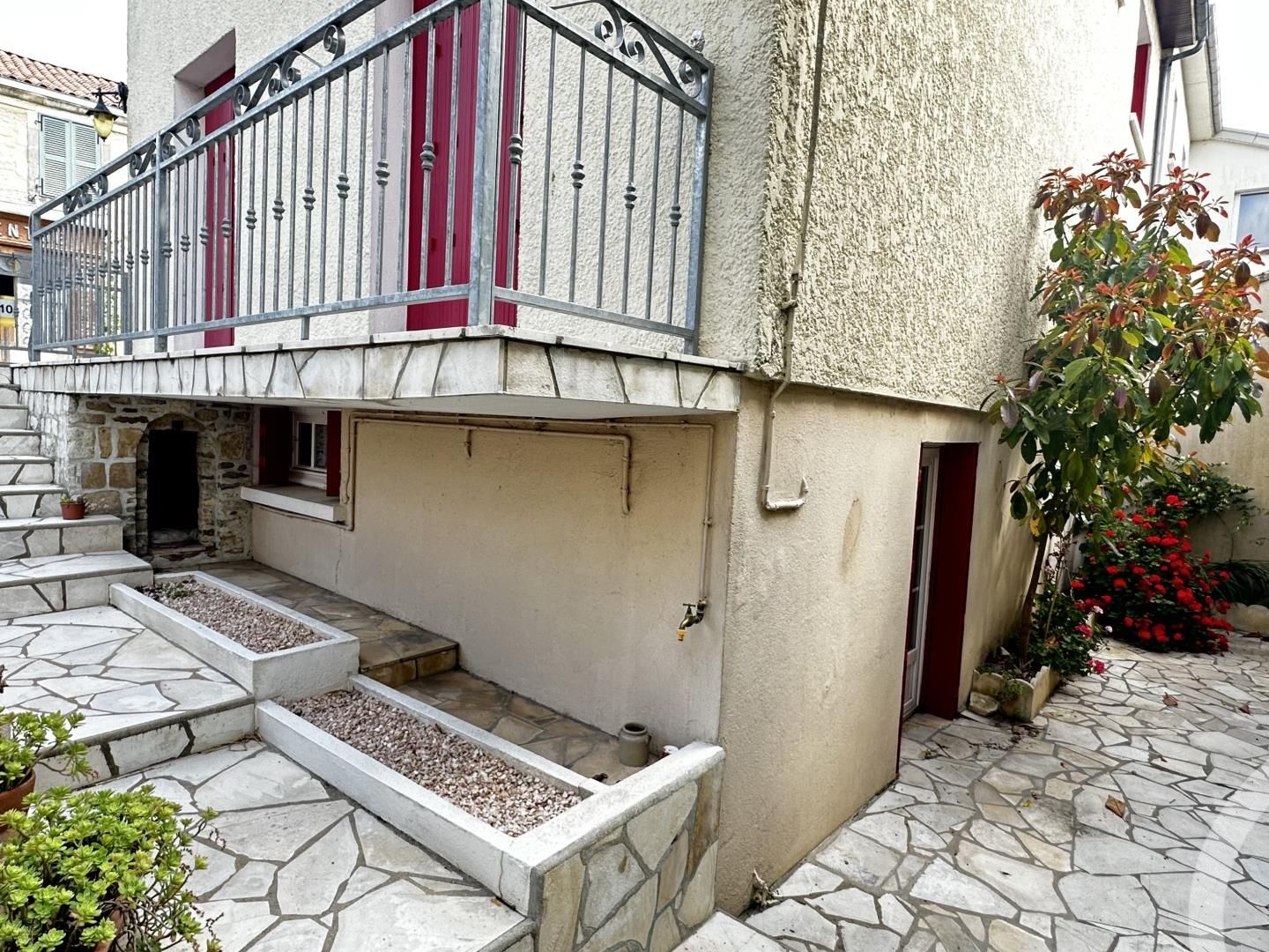 Maison à vendre - 7 pièces - 160m2 - Couture-D'argenson (79110)