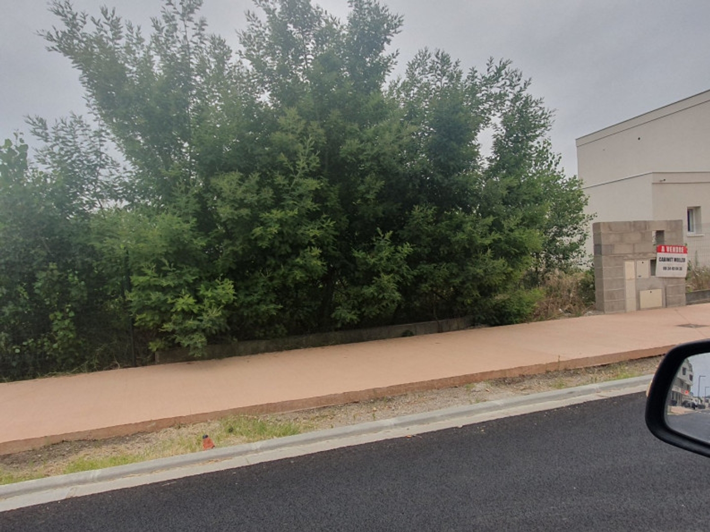 Terrain en lotissement 351 m²