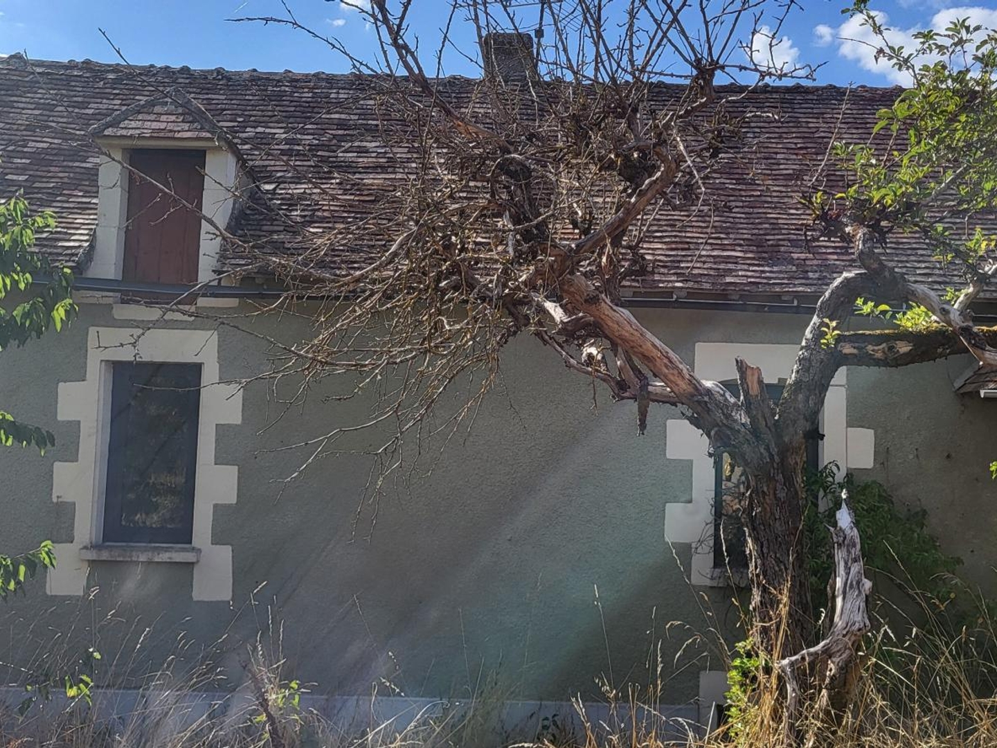 Ensemble immobilier à rénover centre bourg