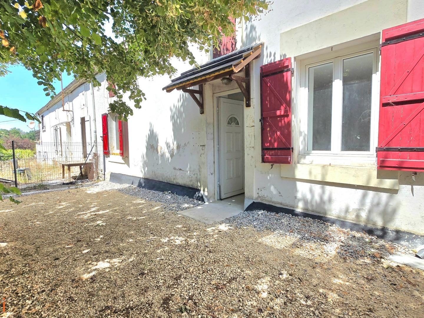 Maison de plain-pied mitoyenne 2 pièces 40 m² avec jardin
