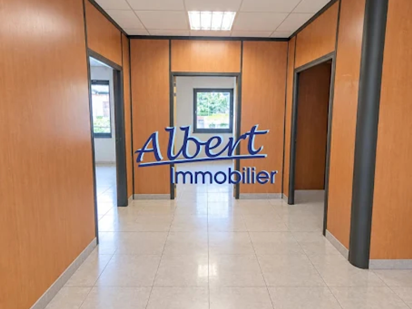 Locaux à vendre - 3 pièces - 61m2 - La Seyne-Sur-Mer (83500)