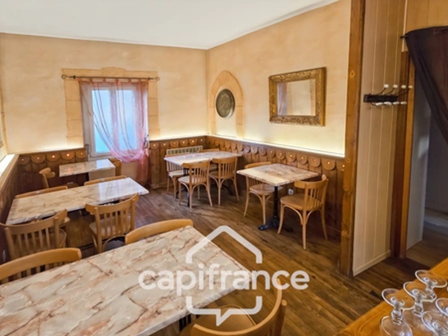 Commerce 3 pièces 56 m²