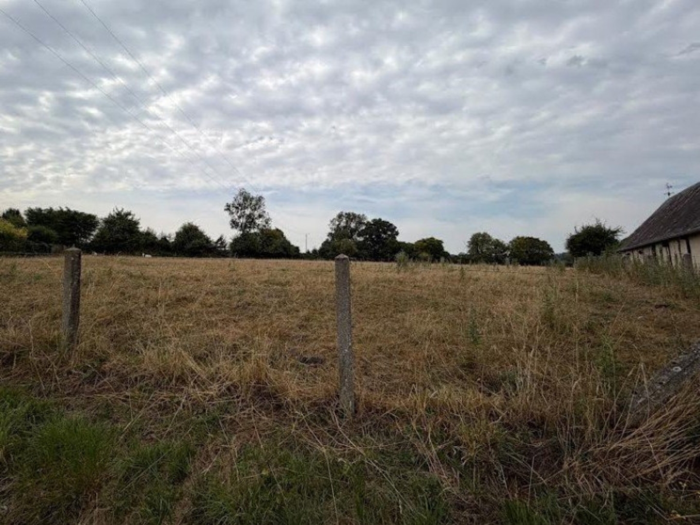 Terrain constructible 647 m²
