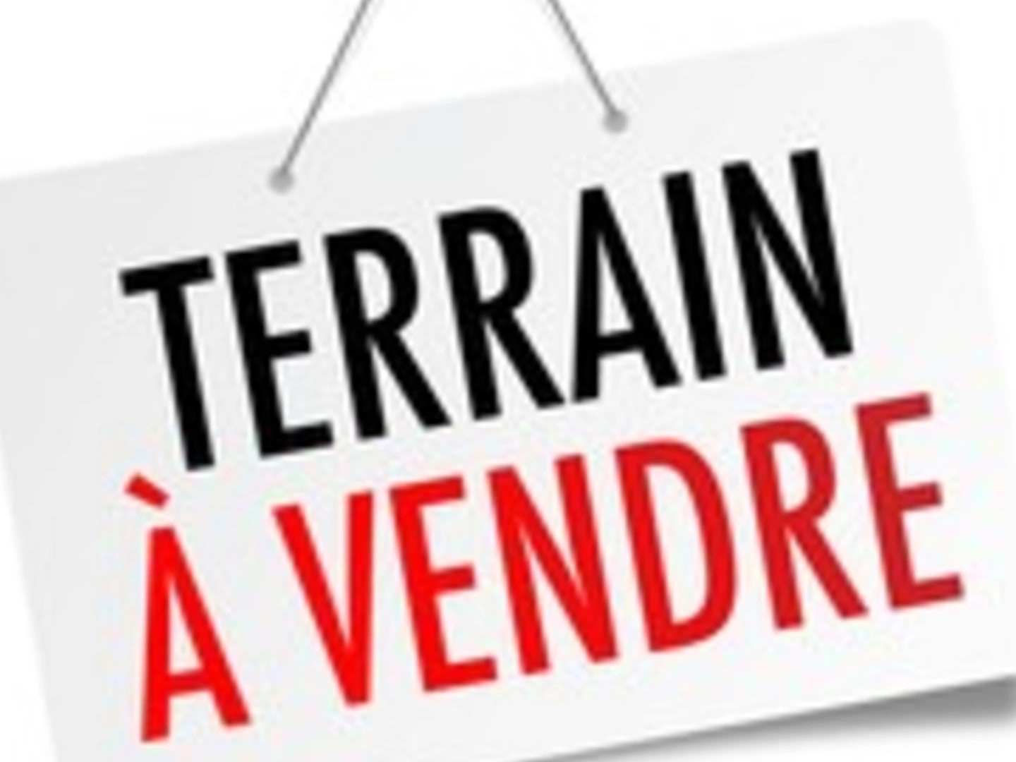 Terrain 653 m²